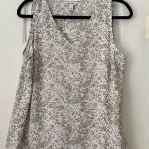Nine West Women's Cream and Gray Patterned Sleeveless Blouse